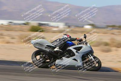 media/Nov-11-2023-SoCal Trackdays (Sat) [[efd63766ff]]/Turn 8 Set 1 (1030am)/